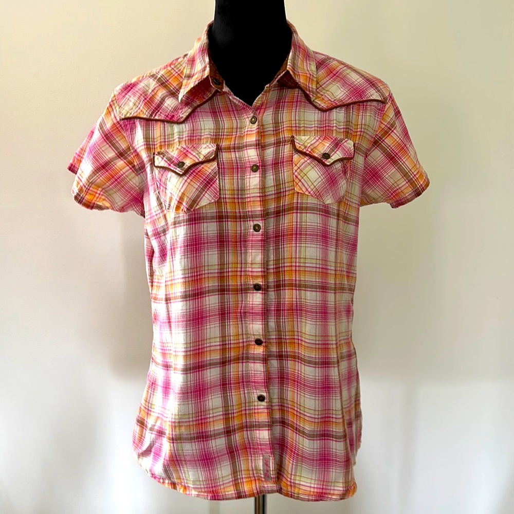 Wrangler Short Sleeve Vintage Button Down Shirt
